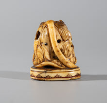 Load image into Gallery viewer, Netsuke – Seal