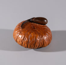 Load image into Gallery viewer, Netsuke - Pumpkin and Nasubi