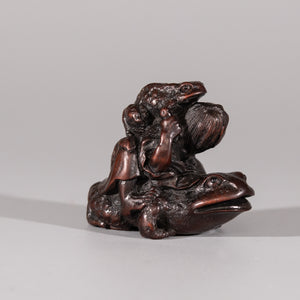 Netsuke - Gama Sennin with Two Toads