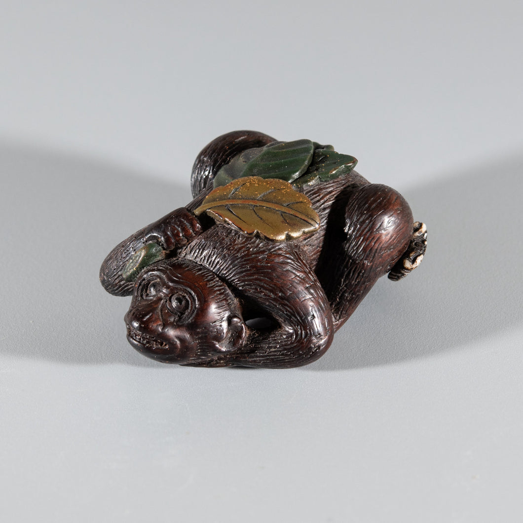 Netsuke - Saru Kani Gassen