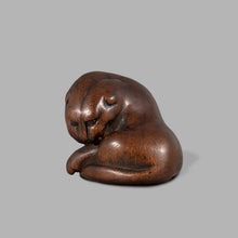 Load image into Gallery viewer, Netsuke - Seated Tiger