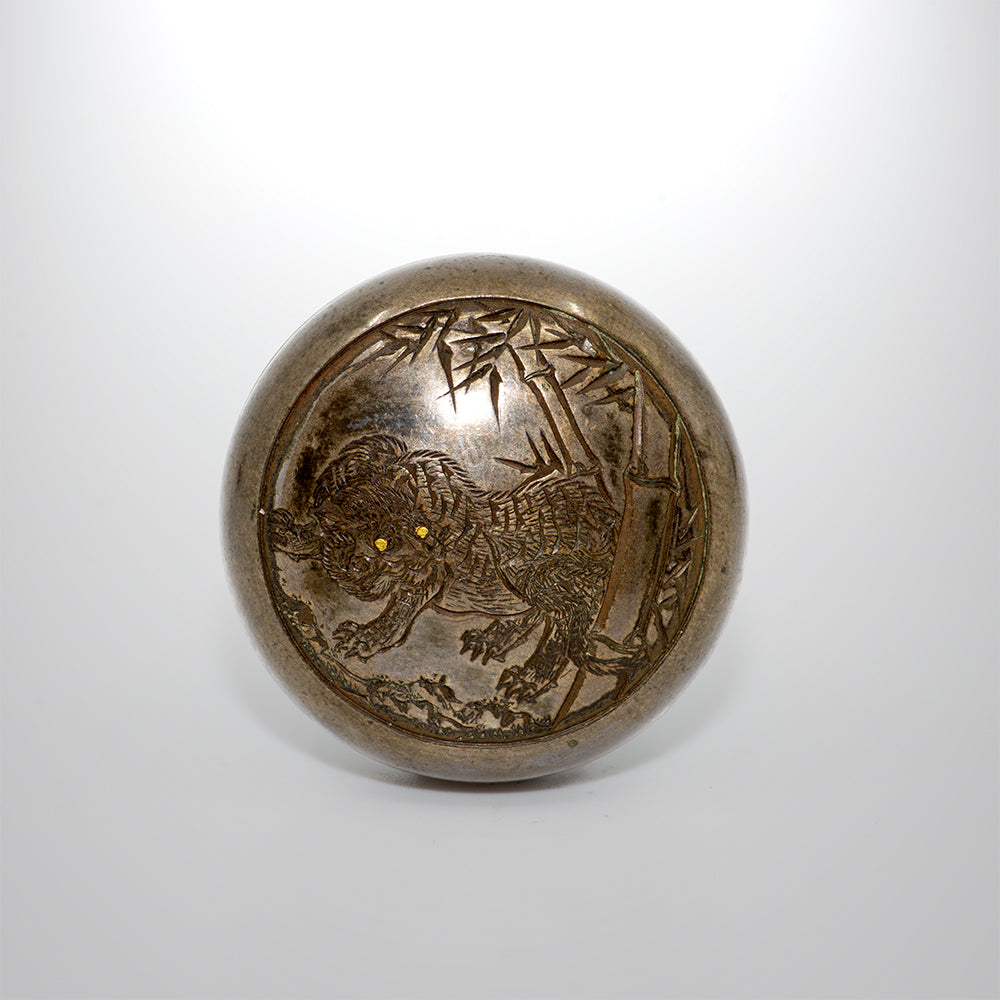 Netsuke - Tiger Manju