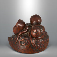 Load image into Gallery viewer, Netsuke - Awabi and Octopus