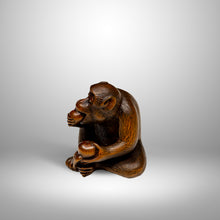 Load image into Gallery viewer, Netsuke – Monkey Eating a Peach