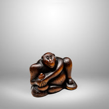 Load image into Gallery viewer, Netsuke – Namazu &amp; Monkey