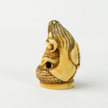 Load image into Gallery viewer, Netsuke - Kiyohime wrapped around the bell of Dojo-ji