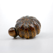 Load image into Gallery viewer, Netsuke – Pumpkin and aubergine