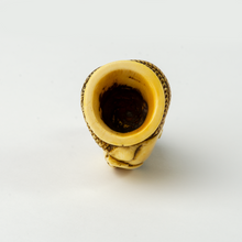 Load image into Gallery viewer, Netsuke - Kiyohime wrapped around the bell of Dojo-ji